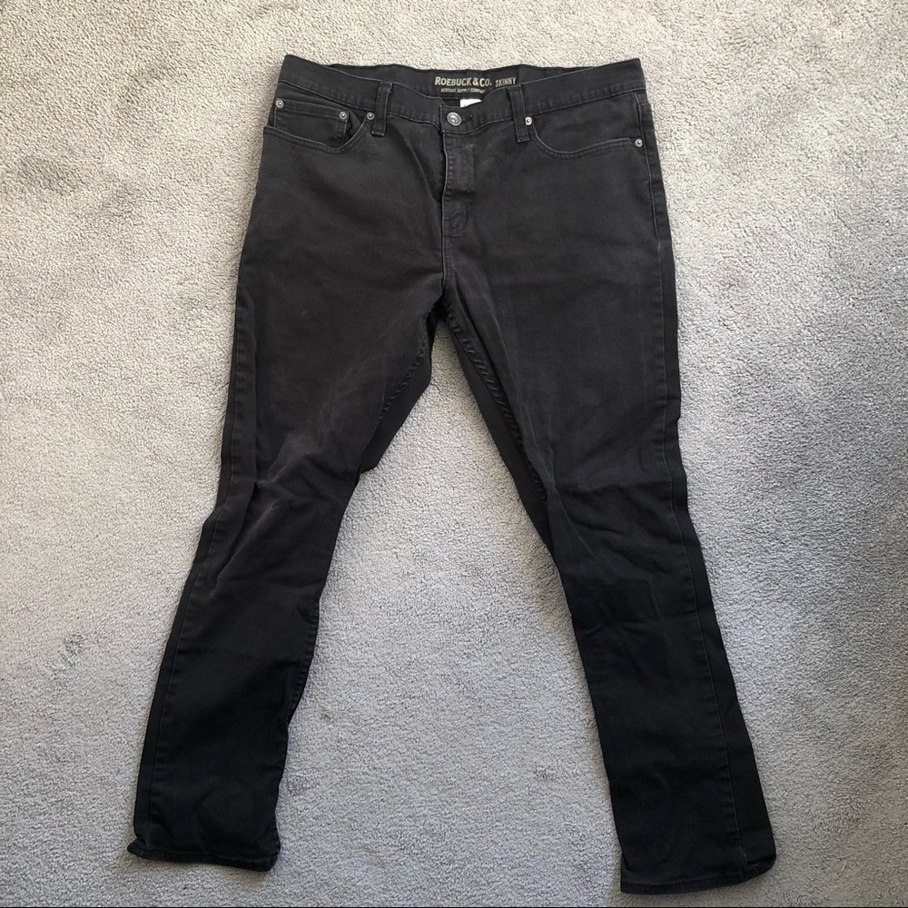 Black Skinny Jeans